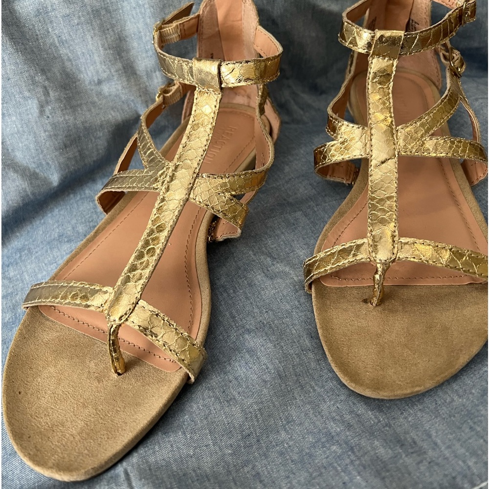 Kenneth Cole Reaction gold sandals